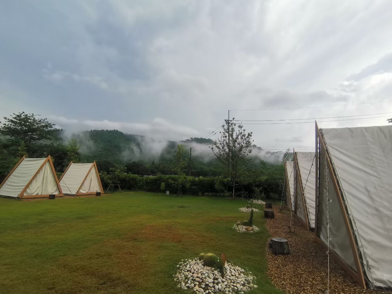 ภาพบบรยากาศภายนอกกระโจม 1 ถึง 3 และ 6 ถึง 7 - 3